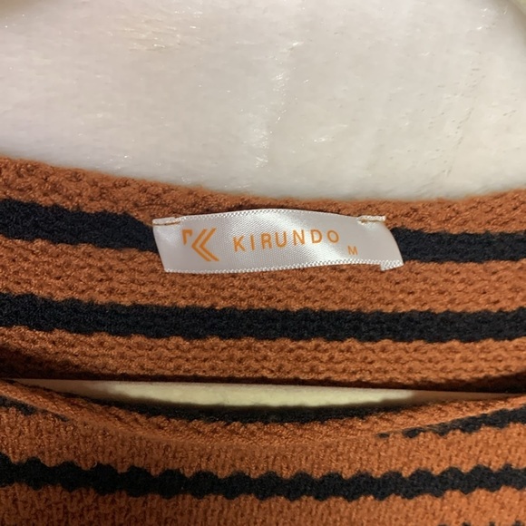 Women’s Striped Sweater Size Medium - Picture 5 of 8